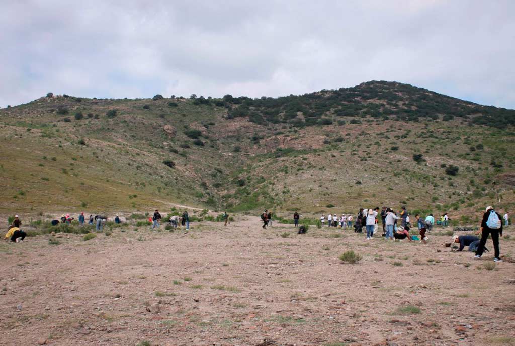 Ejidatarios de Guadalupe Victoria durante las jornadas de reforestación.